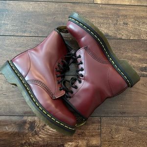 Dr. Martins 1460 Lace up Boots